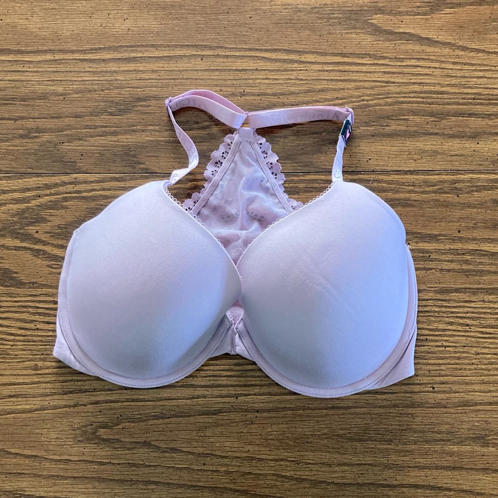 NWT VS Front Close Perfect Shape Bra